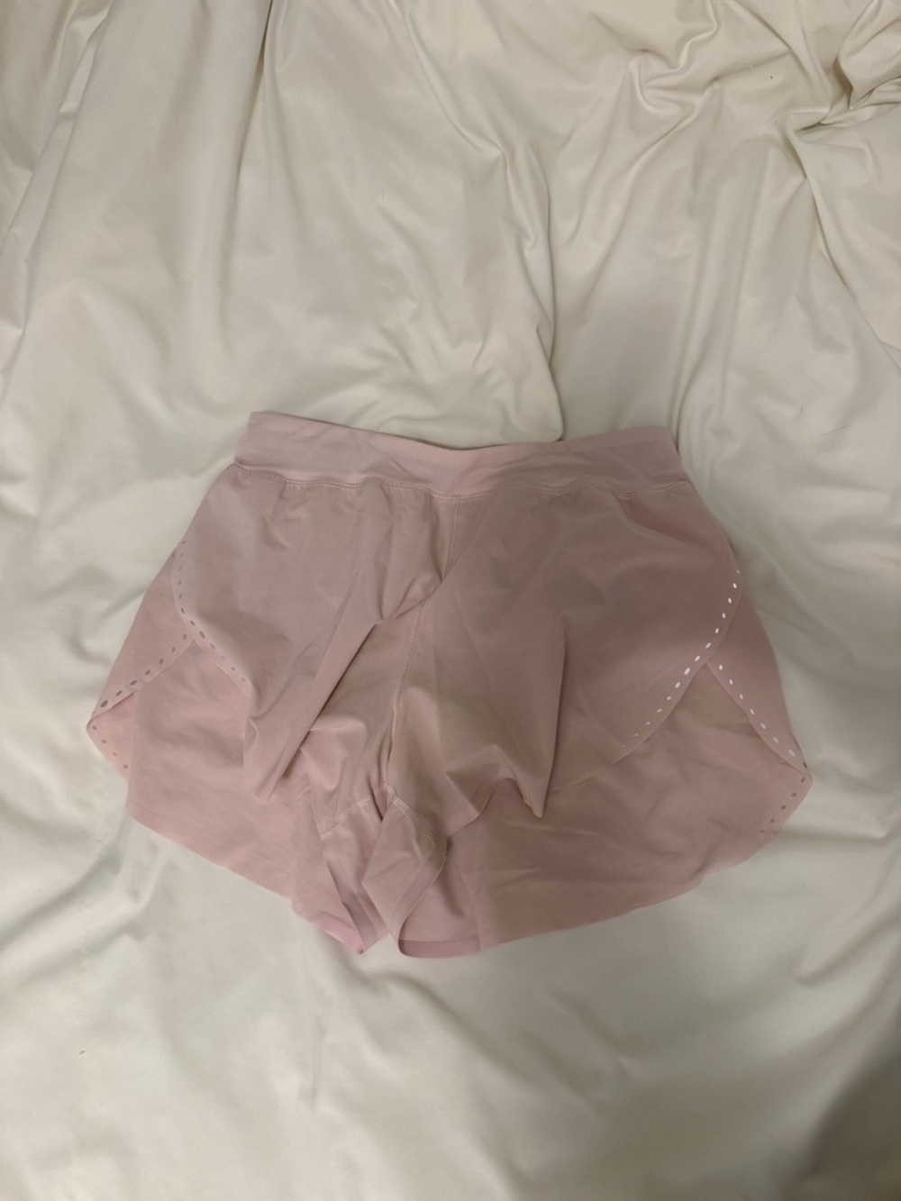 Lululemon Strawberry Milkshake Find Your Pace 3’ Shorts